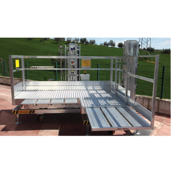 Special platforms for special maintenance and processing./61.84.18